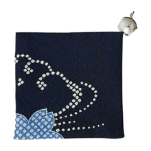 Afbeelding in Gallery-weergave laden, Kimono-fabric coaster with Japanese traditional patterns