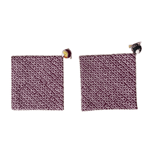 Lataa kuva Galleria-katseluun, Kimono-fabric coaster with Japanese traditional Shibori patterns