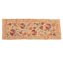 Charger l&#39;image dans la galerie, Suzani hand-embroidered fabric - apricot