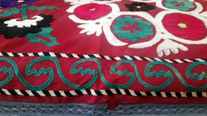 Vintage hand-embroidered Suzani from Uzbekistan 【One and only item!】
