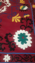Lataa kuva Galleria-katseluun, Vintage hand-embroidered Suzani with patchwork from Uzbekistan 【One and only item!】