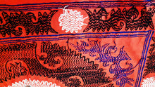 Ladda upp bild till gallerivisning, Vintage hand embroidered Suzani from Uzbekistan 【One and only item!】