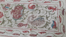 Indlæs billede til gallerivisning Suzani hand-embroidered fabric - beige