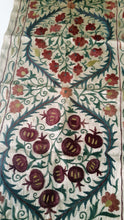 Lataa kuva Galleria-katseluun, Suzani hand-embroidered silk fabric