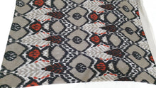 Afbeelding in Gallery-weergave laden, Handmade camel wool textile with prints - beige &amp; orange color