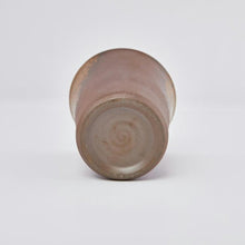 Ladda upp bild till gallerivisning, Bizen pottery glass