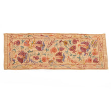 Charger l&#39;image dans la galerie, Suzani hand-embroidered fabric - apricot