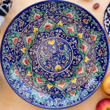 Laden Sie das Bild in den Galerie-Viewer, Schöne Rishtan-Keramik aus Usbekistan